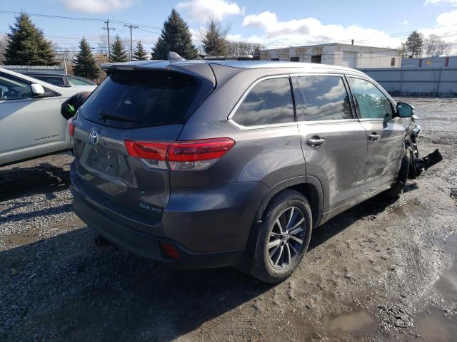 Photo 3 VIN: 5TDJZRFH6JS859121 - TOYOTA HIGHLANDER 