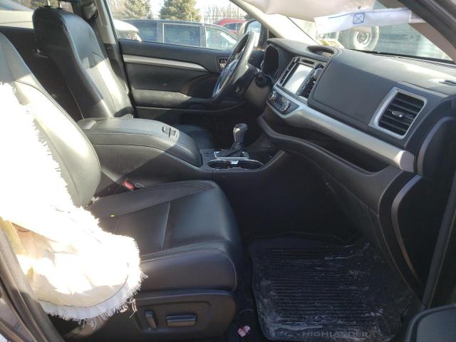 Photo 4 VIN: 5TDJZRFH6JS859121 - TOYOTA HIGHLANDER 