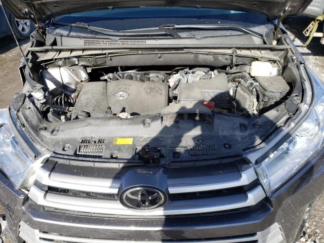 Photo 6 VIN: 5TDJZRFH6JS859121 - TOYOTA HIGHLANDER 