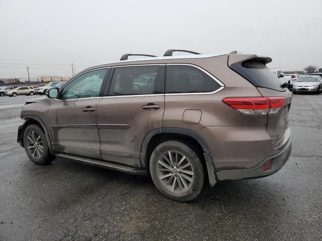 Photo 1 VIN: 5TDJZRFH6JS872998 - TOYOTA HIGHLANDER 