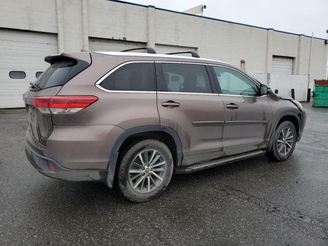 Photo 2 VIN: 5TDJZRFH6JS872998 - TOYOTA HIGHLANDER 