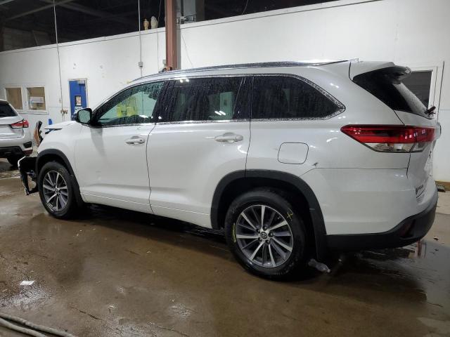 Photo 1 VIN: 5TDJZRFH6JS880857 - TOYOTA HIGHLANDER 