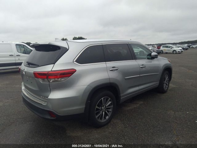 Photo 3 VIN: 5TDJZRFH6JS890112 - TOYOTA HIGHLANDER 