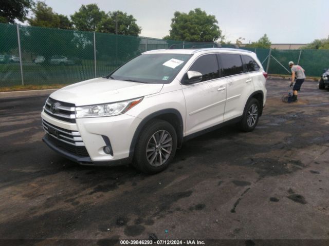 Photo 1 VIN: 5TDJZRFH6KS565672 - TOYOTA HIGHLANDER 