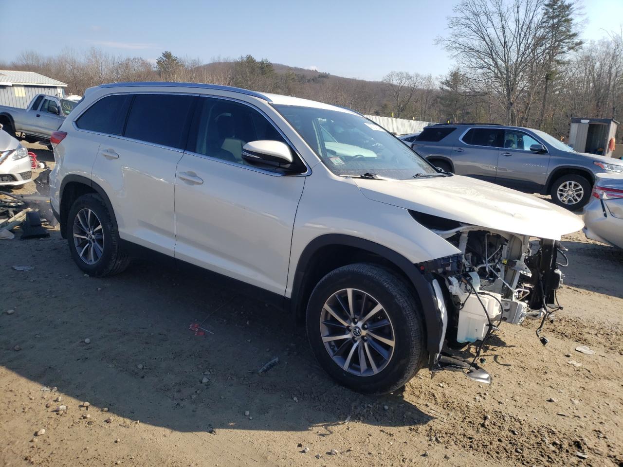 Photo 3 VIN: 5TDJZRFH6KS593178 - TOYOTA HIGHLANDER 