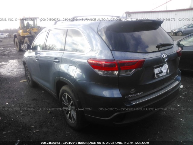 Photo 2 VIN: 5TDJZRFH6KS945823 - TOYOTA HIGHLANDER 