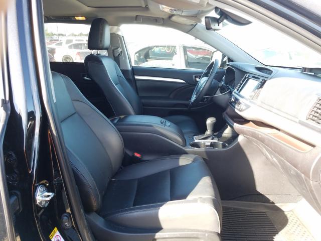 Photo 4 VIN: 5TDJZRFH6KS986369 - TOYOTA HIGHLANDER 