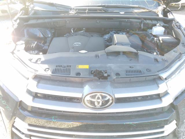 Photo 6 VIN: 5TDJZRFH6KS986369 - TOYOTA HIGHLANDER 