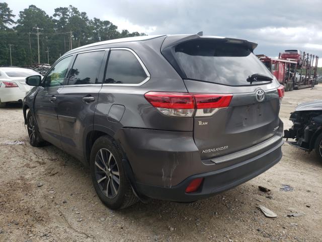 Photo 2 VIN: 5TDJZRFH7HS358748 - TOYOTA HIGHLANDER 