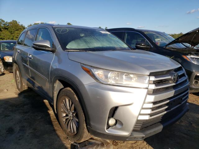 Photo 0 VIN: 5TDJZRFH7HS375338 - TOYOTA HIGHLANDER 