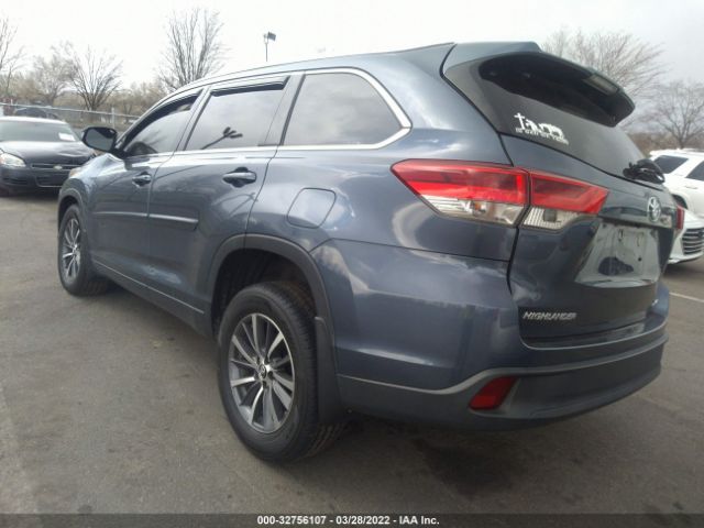 Photo 2 VIN: 5TDJZRFH7HS408371 - TOYOTA HIGHLANDER 