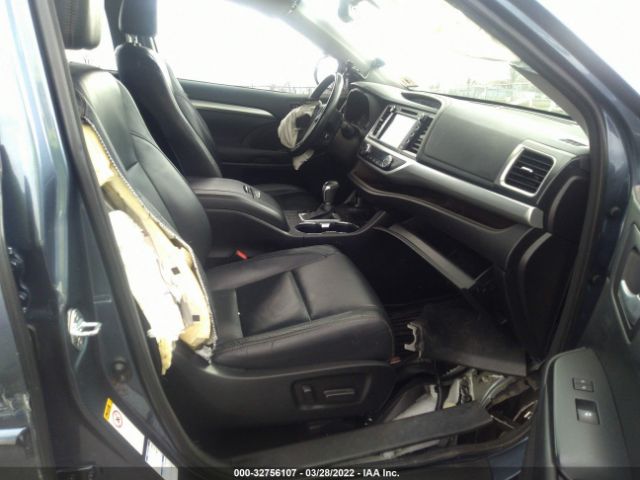 Photo 4 VIN: 5TDJZRFH7HS408371 - TOYOTA HIGHLANDER 