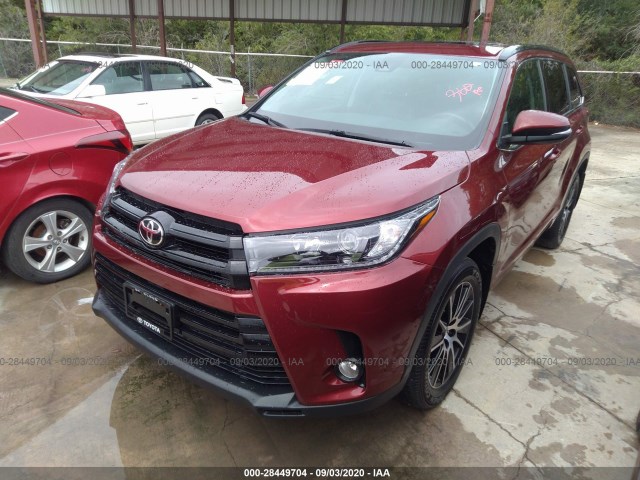 Photo 1 VIN: 5TDJZRFH7HS415563 - TOYOTA HIGHLANDER 