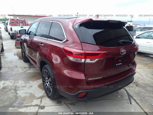 Photo 2 VIN: 5TDJZRFH7HS415563 - TOYOTA HIGHLANDER 