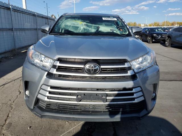 Photo 4 VIN: 5TDJZRFH7HS435778 - TOYOTA HIGHLANDER 