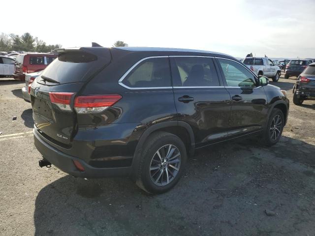 Photo 2 VIN: 5TDJZRFH7HS439409 - TOYOTA HIGHLANDER 