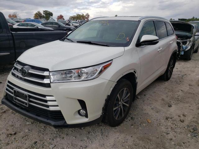 Photo 1 VIN: 5TDJZRFH7HS452631 - TOYOTA HIGHLANDER 