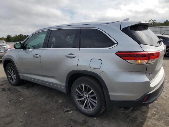 Photo 1 VIN: 5TDJZRFH7JS487711 - TOYOTA HIGHLANDER 