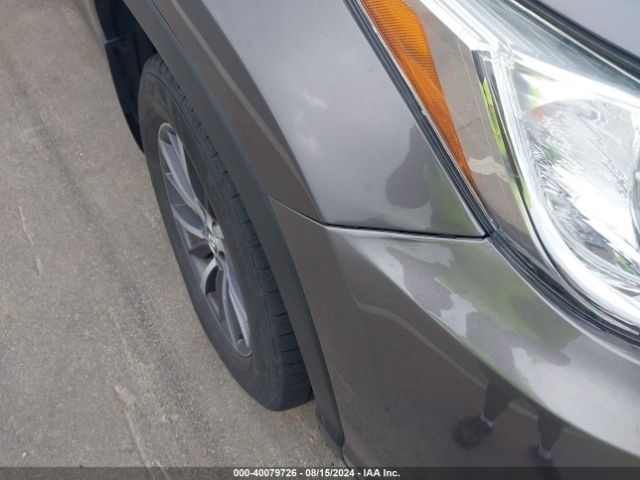 Photo 5 VIN: 5TDJZRFH7JS532310 - TOYOTA HIGHLANDER 