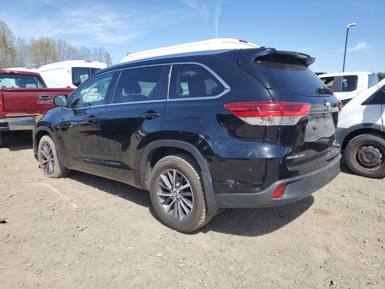 Photo 1 VIN: 5TDJZRFH7JS536096 - TOYOTA HIGHLANDER 