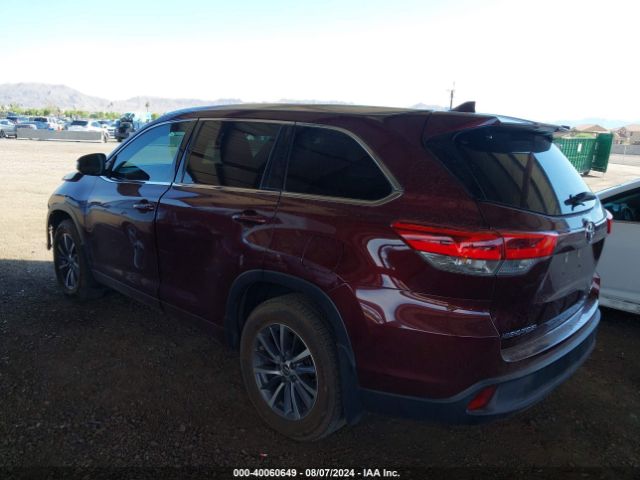 Photo 2 VIN: 5TDJZRFH7JS834311 - TOYOTA HIGHLANDER 