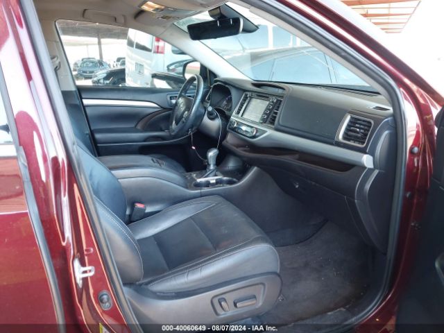 Photo 4 VIN: 5TDJZRFH7JS834311 - TOYOTA HIGHLANDER 