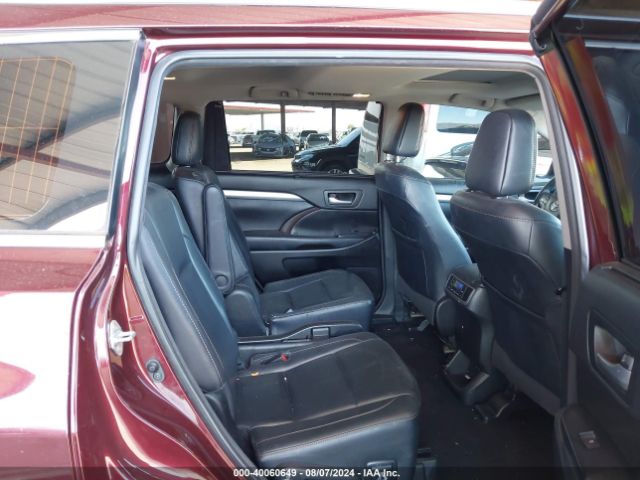 Photo 7 VIN: 5TDJZRFH7JS834311 - TOYOTA HIGHLANDER 