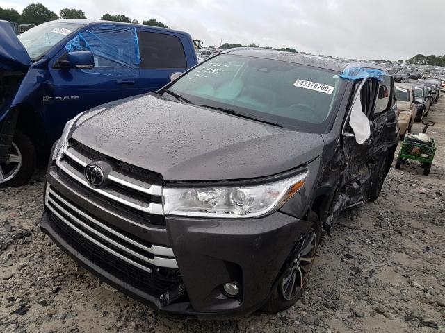 Photo 1 VIN: 5TDJZRFH7JS842621 - TOYOTA HIGHLANDER 