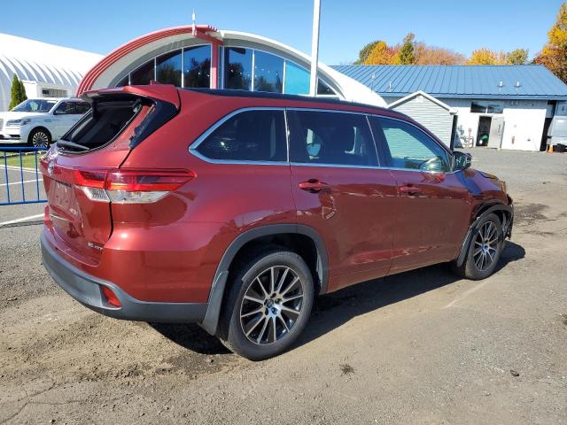 Photo 2 VIN: 5TDJZRFH7JS886277 - TOYOTA HIGHLANDER 