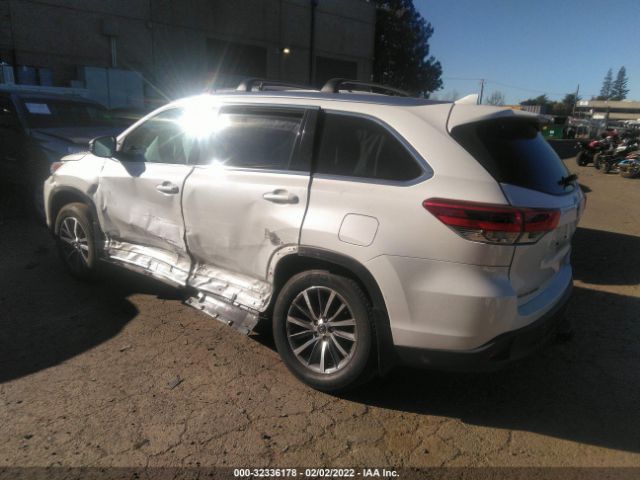 Photo 2 VIN: 5TDJZRFH7KS576194 - TOYOTA HIGHLANDER 