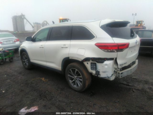 Photo 2 VIN: 5TDJZRFH7KS601840 - TOYOTA HIGHLANDER 