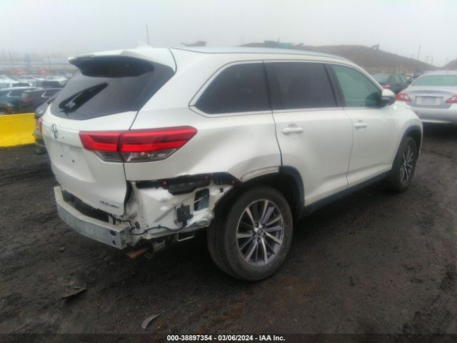 Photo 3 VIN: 5TDJZRFH7KS601840 - TOYOTA HIGHLANDER 