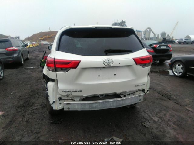 Photo 5 VIN: 5TDJZRFH7KS601840 - TOYOTA HIGHLANDER 