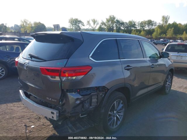 Photo 3 VIN: 5TDJZRFH7KS606200 - TOYOTA HIGHLANDER 