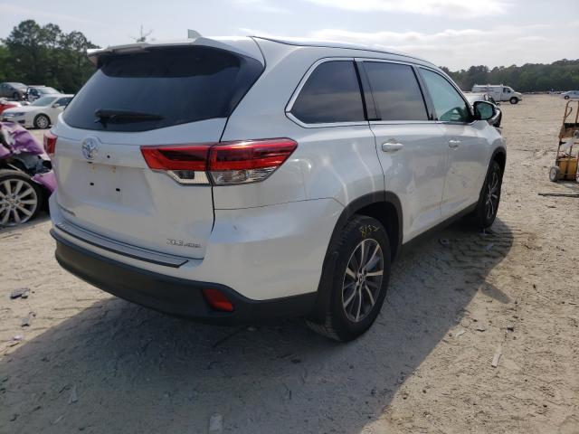 Photo 3 VIN: 5TDJZRFH7KS614359 - TOYOTA HIGHLANDER 