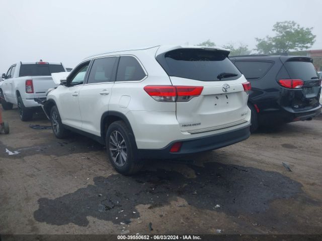 Photo 2 VIN: 5TDJZRFH7KS923572 - TOYOTA HIGHLANDER 