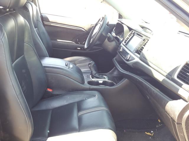 Photo 4 VIN: 5TDJZRFH8HS363201 - TOYOTA HIGHLANDER 