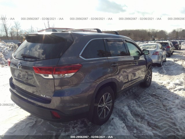 Photo 3 VIN: 5TDJZRFH8HS380385 - TOYOTA HIGHLANDER 