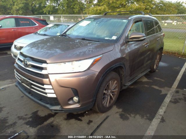 Photo 1 VIN: 5TDJZRFH8HS409660 - TOYOTA HIGHLANDER 