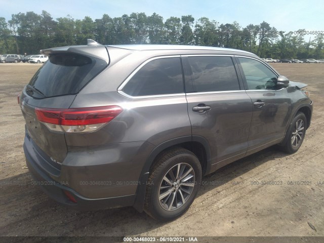 Photo 3 VIN: 5TDJZRFH8HS422151 - TOYOTA HIGHLANDER 