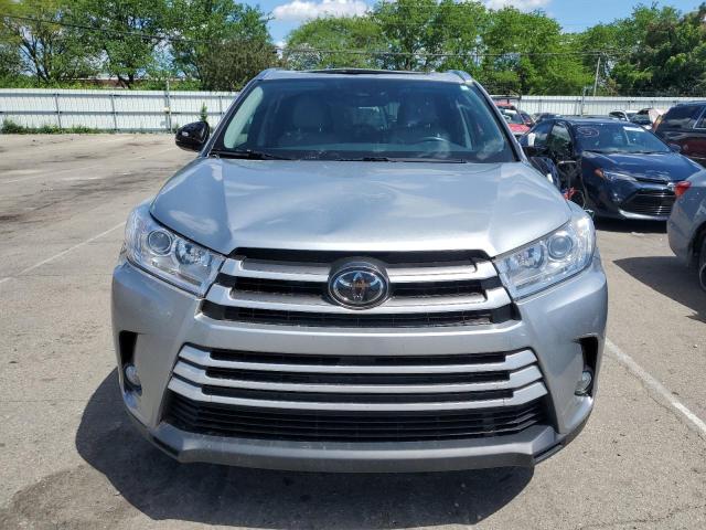 Photo 4 VIN: 5TDJZRFH8HS446806 - TOYOTA HIGHLANDER 