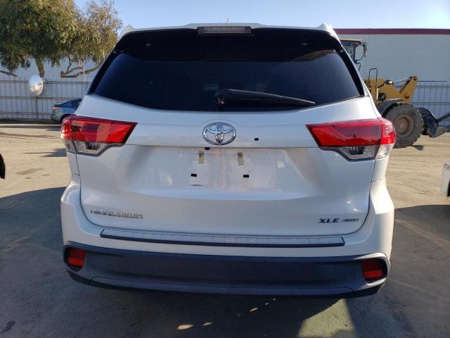 Photo 5 VIN: 5TDJZRFH8HS472192 - TOYOTA HIGHLANDER 