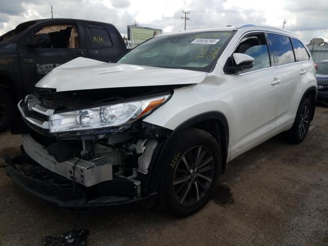 Photo 1 VIN: 5TDJZRFH8HS509788 - TOYOTA HIGHLANDER 