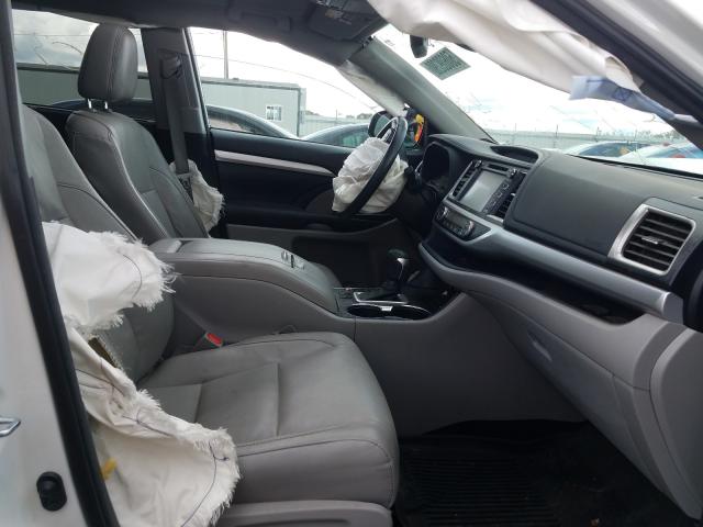 Photo 4 VIN: 5TDJZRFH8HS509788 - TOYOTA HIGHLANDER 