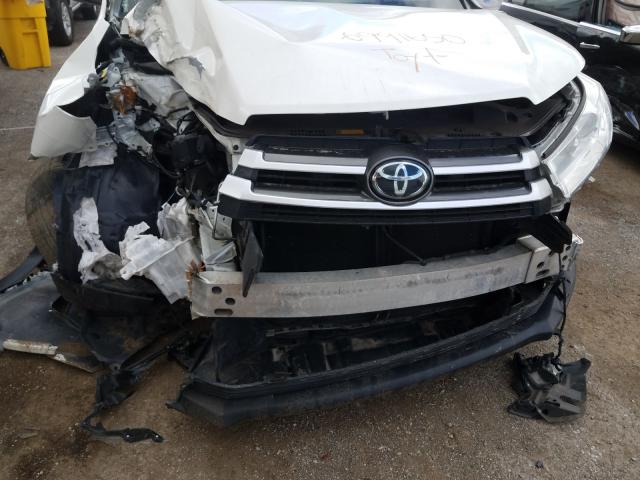 Photo 8 VIN: 5TDJZRFH8HS509788 - TOYOTA HIGHLANDER 