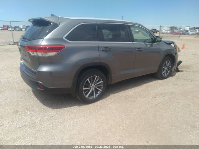 Photo 3 VIN: 5TDJZRFH8JS560164 - TOYOTA HIGHLANDER 