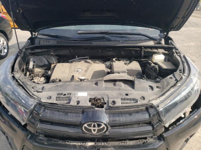 Photo 6 VIN: 5TDJZRFH8JS809398 - TOYOTA HIGHLANDER 