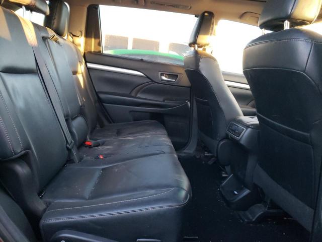 Photo 5 VIN: 5TDJZRFH8JS829151 - TOYOTA HIGHLANDER 