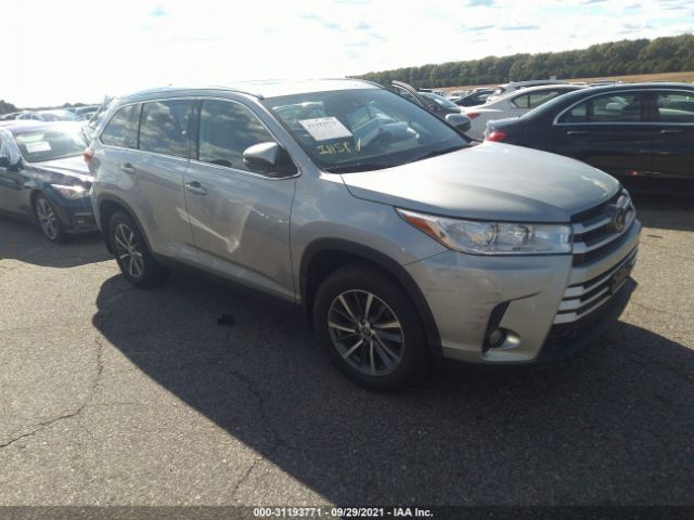 Photo 0 VIN: 5TDJZRFH8KS564409 - TOYOTA HIGHLANDER 