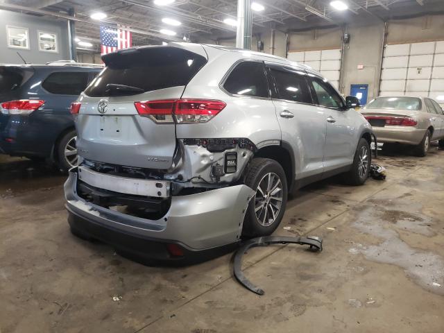 Photo 3 VIN: 5TDJZRFH8KS576897 - TOYOTA HIGHLANDER 